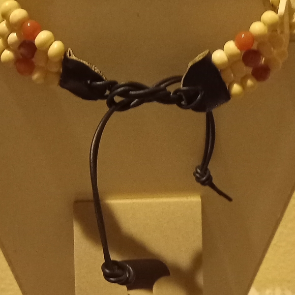 BEADED CHOKER NECKLACE - Picture 4 of 4